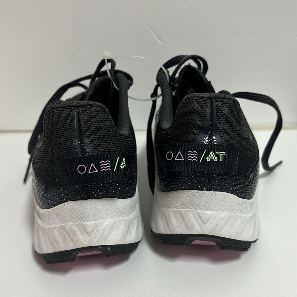 New Balance FuelCell Summit Unknown v4 Tennis Shoes Sneakers - Picture 11 of 16